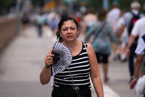 En estado de emergencia 32 condados de Nueva York: unos afectados por tormentas y otros por calor extremo