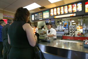 Trabajadores de restaurantes de comida rápida