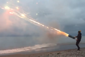 Superpistola de bengalas