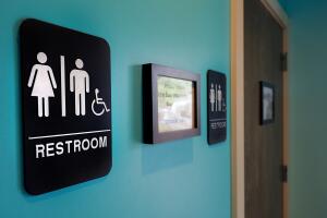 Baño público sanitario