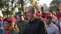 Quién es Tarek El Aissami, el veterano chavista que renunció a su poderoso puesto frente al petróleo de Venezuela tras un nuevo escándalo de corrupción 