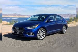 El choque dejó a un motociclista gravemente herido. Si usted tiene información sobre este choque llame al (602) 876-1011. 