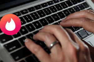 Ten cuidado con las estafas románticas en San Valentín.