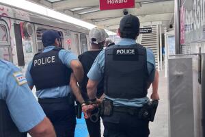 policía chicago cta.jpg