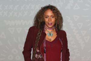 Rachel True