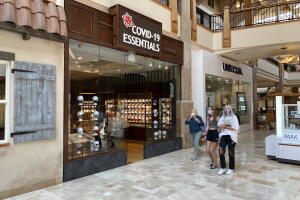 covid_store_exterior_04.jpg