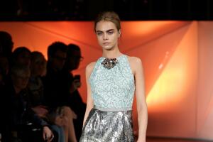 modernas-faldas-con-brillos 1.jpg