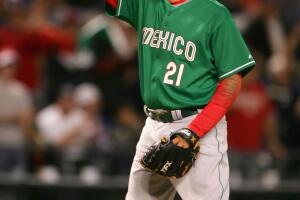 Esteban Loaiza