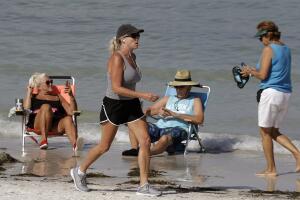 Virus Outbreak Florida Beaches Reopen