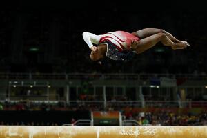 simone-biles-rio-2016