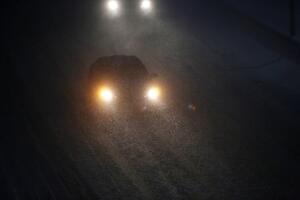 Huge Snow Storm Slams Into Mid Atlantic States