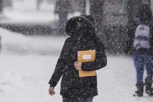 Recomendaciones para protegerse del frío invernal en Nueva York: guía para familias.