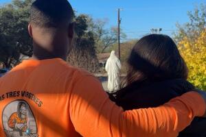 Cuba migrantes San Antonio fe Virgencita emprendimiento inmigrantes historias de superación