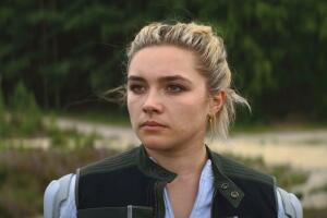 Florence Pugh vestido transparente Black Widow Marvel.jpg