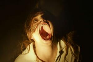 veronica-netflix-0218-1400x800-2.jpg