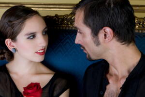 Entenda por que muitas mulheres não resistem a um homem errado