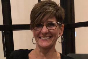 Julie Eberly.jpg