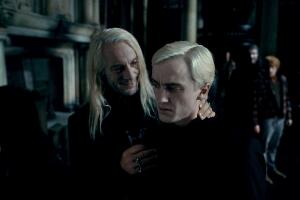 Lucius Malfoy y Draco Malfoy.jpg
