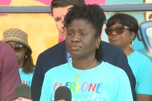 Kiyana Durham en conferencia de prensa.