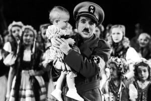 chaplinhitler1-div.jpg