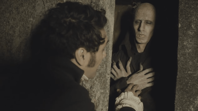 vampiros-what-we-do-in-the-shadows.gif