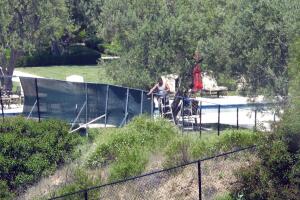 EXC Prince Harry - Meghan Markle Mansion