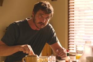 Joel (Pedro Pascal) The Last of Us en HBO teoría de la harina y origen de la infección.jpg
