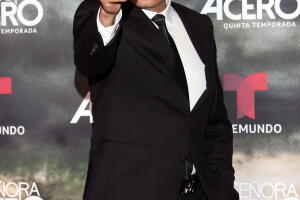 MAURICIO RECIENTE 3.jpg