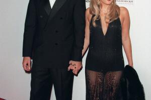 Lisa Marie Presley y Nicolas Cage (2).jpg