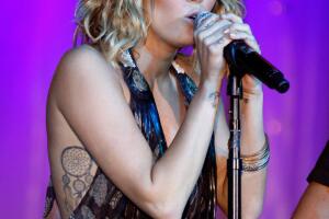 tatuajes-de-miley-cyrus-4.jpg