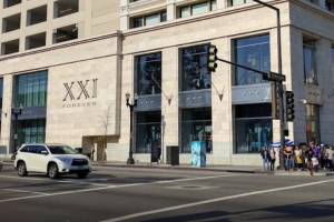 Forever21_Glendale.PNG