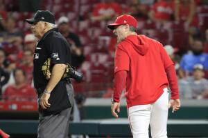 Pittsburgh Pirates  v Cincinnati Reds