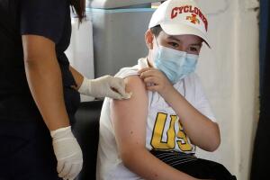 Texas Children's Hospital recibe vacunas Pfizer de covid-19 para niños en Houston