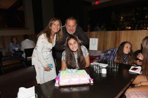 EXC RAUL DE MOLINA, MILLIE, MIA