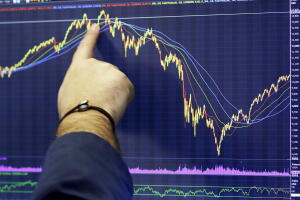The Associated Press llevó a cabo una encuesta entre expertos en mercados financieros que arrojó resultados muy preocupantes.