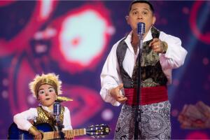 'Fortachín' y Edwin Luna en la tercera gala de Mi Famoso y Yo