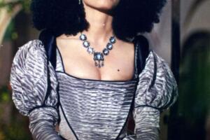 El extraño retorno de Diana Salazar