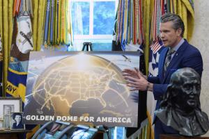 Hegseth Cúpula Dorada