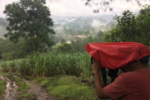 Camerografo de Univision Marvin Valladares en Lempira