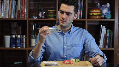 sushi-gif.gif