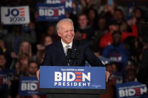 El exvicepresidente Biden encabeza la carrera por la nominación demócrata