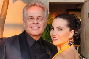 Alexis Ayala y Cinthia Aparicio