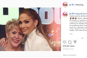 jlo mama.jpg