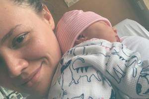 Joy Huerta se convirti´ó en mamá