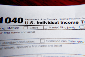 impuestos-fraude-cómo-reportar-IRS-preparador