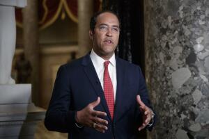 Will Hurd ha criticado la iniciativa del muro con México del presidente Trump.