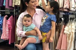Giulietta juega a ser como Ana Patricia