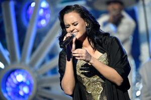 2016 Latin American Music Awards - Show