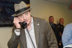 brendan-fraser-phone.jpg
