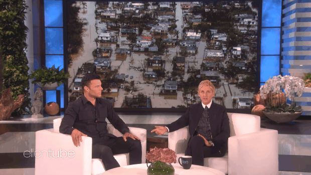 ricky-martin-ellen-gif.gif